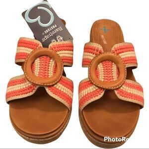 Baretraps Bliss side sandal NWT 6
